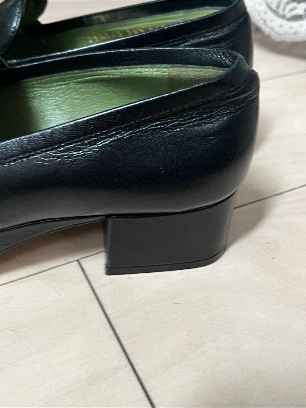 Gucci Black Leather Loafers with Gold Horsebit and Green Insole - Picture 7 of 10